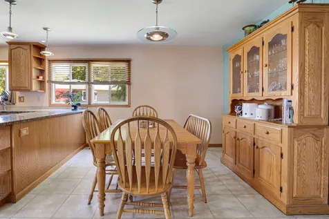652 Cherry Valley Road Vernon Hills IL 60061