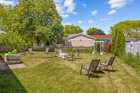 652 Cherry Valley Road Vernon Hills IL 60061