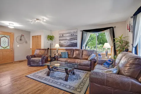 652 Cherry Valley Road Vernon Hills IL 60061