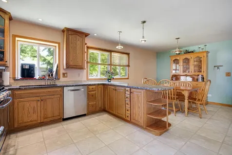 652 Cherry Valley Road Vernon Hills IL 60061