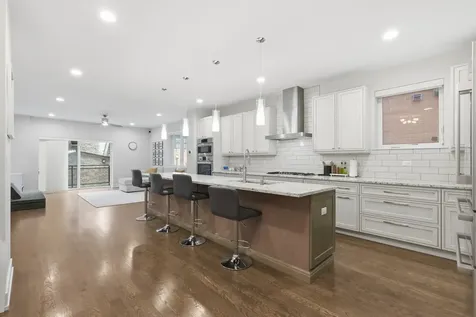 2743 North Ashland Avenue Chicago IL 60614