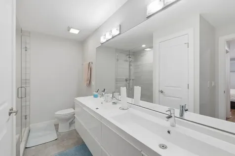2743 North Ashland Avenue Chicago IL 60614