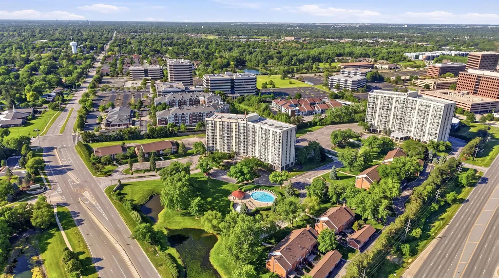 20 North Tower Road Oak Brook IL 60523
