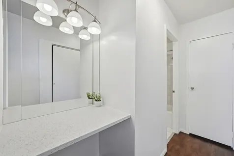 20 North Tower Road Oak Brook IL 60523