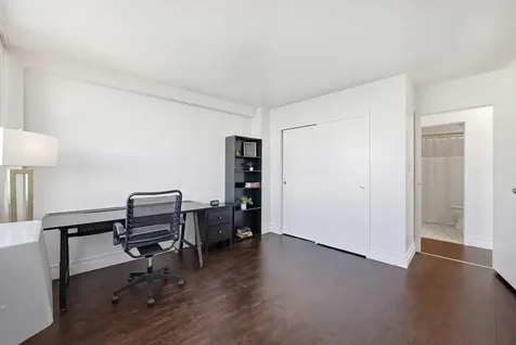 20 North Tower Road Oak Brook IL 60523