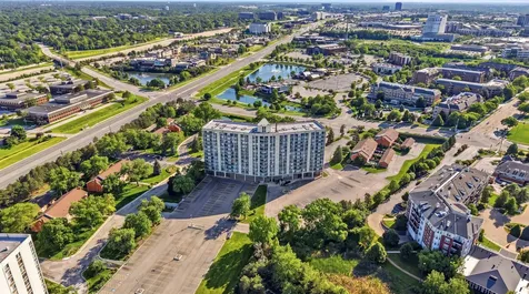 20 North Tower Road Oak Brook IL 60523