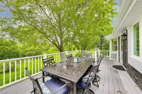 924 Glen Oak Drive Sleepy Hollow IL 60118