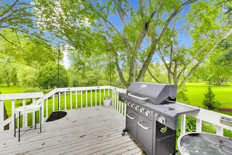 924 Glen Oak Drive Sleepy Hollow IL 60118