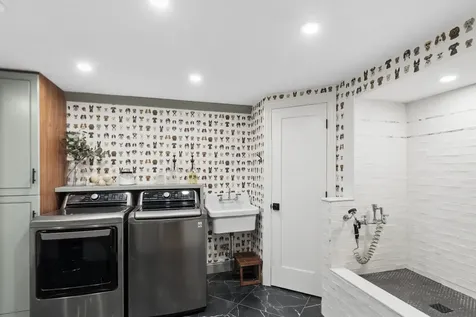 318 East Sunnyside Avenue Libertyville IL 60048