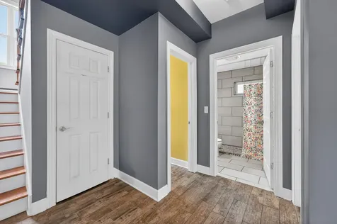 402 South Ahrens Avenue Lombard IL 60148