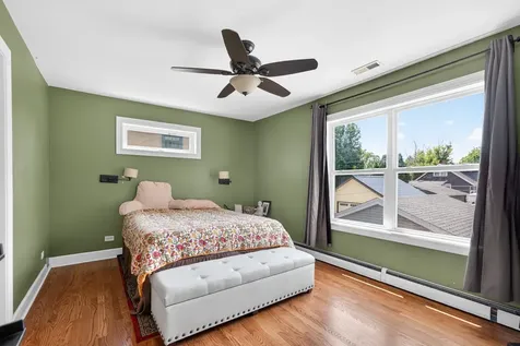 402 South Ahrens Avenue Lombard IL 60148
