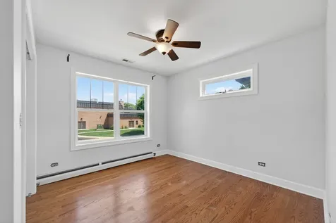 402 South Ahrens Avenue Lombard IL 60148