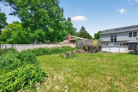 402 South Ahrens Avenue Lombard IL 60148