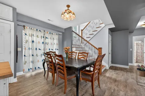 402 South Ahrens Avenue Lombard IL 60148