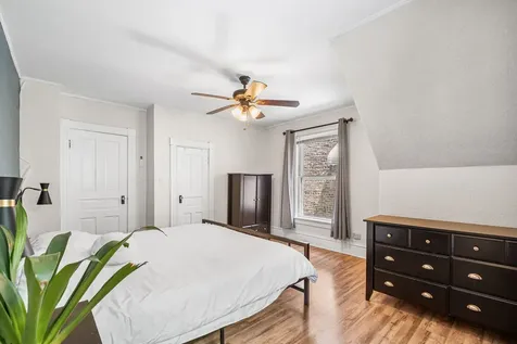 4949 West Winona Street Chicago IL 60630