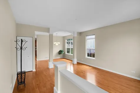 2049 Cabrillo Lane Hoffman Estates IL 60192