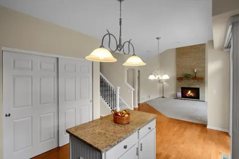 2049 Cabrillo Lane Hoffman Estates IL 60192