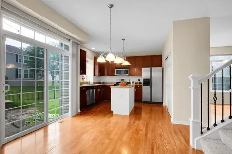 2049 Cabrillo Lane Hoffman Estates IL 60192