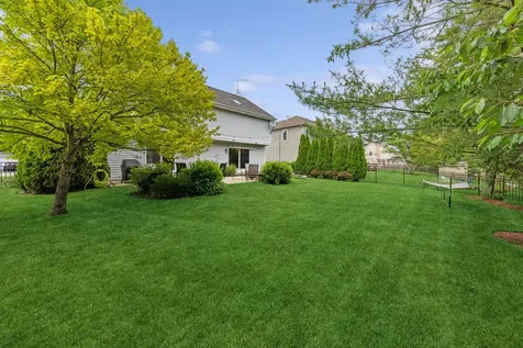 313 Richmond Lane Vernon Hills IL 60061
