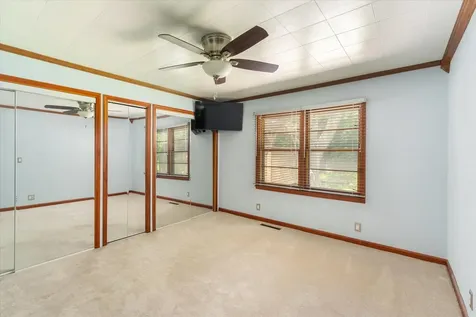 1048 Warren Street Henry IL 61537