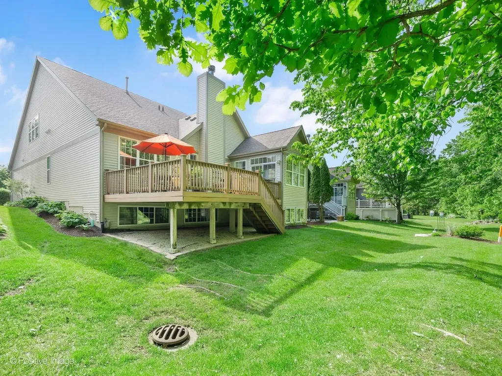 1282 Everwood Lane Aurora IL 60505