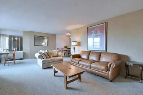 3440 North Lake Shore Drive Chicago IL 60657