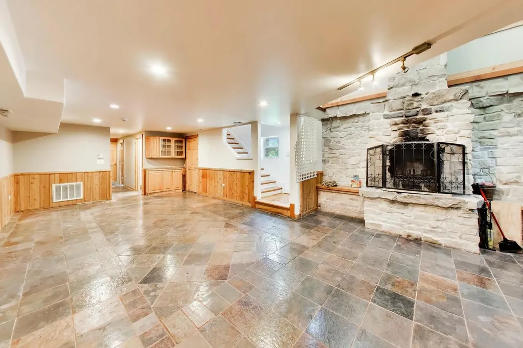2908 West Pershing Road Chicago IL 60632