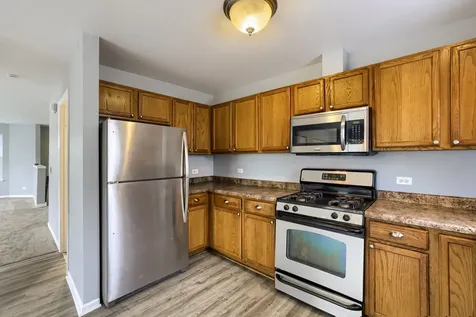 34290 North Barberry Road Round Lake Beach IL 60073