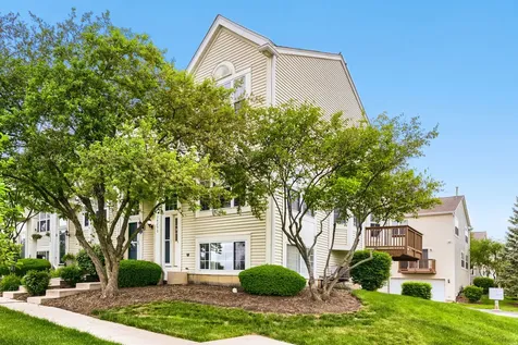 34290 North Barberry Road Round Lake Beach IL 60073