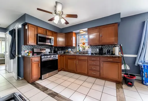 3838 Ridgeland Avenue Berwyn IL 60402