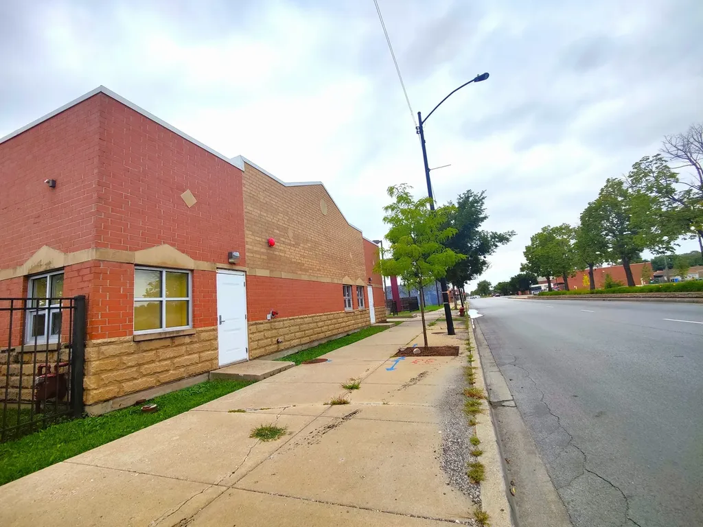 10526 South Halsted Street Chicago IL 60628