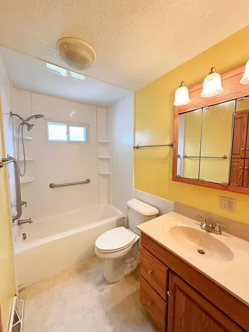 107 South 3rd Avenue Streator IL 61364