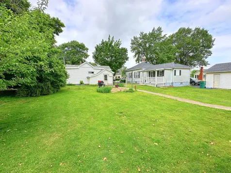107 South 3rd Avenue Streator IL 61364