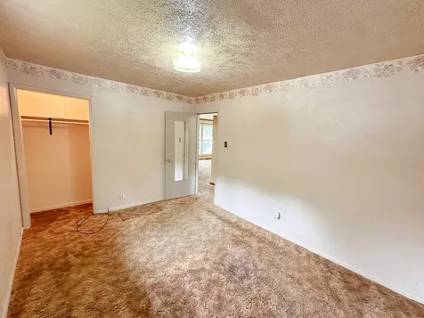 107 South 3rd Avenue Streator IL 61364