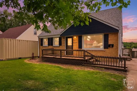 1375 Inglesh Avenue Kankakee IL 60901