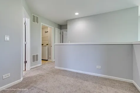 656 Hawley Drive Oswego IL 60543