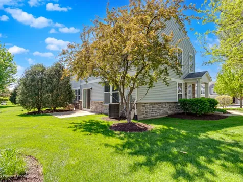 656 Hawley Drive Oswego IL 60543