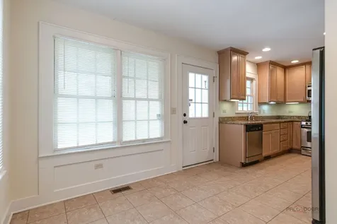 430 North Sheridan Road Waukegan IL 60085