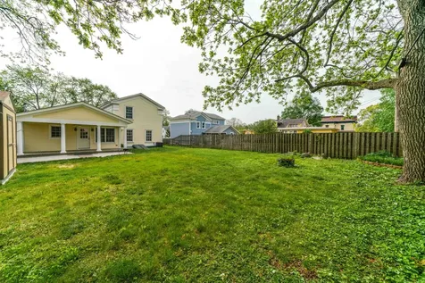 430 North Sheridan Road Waukegan IL 60085