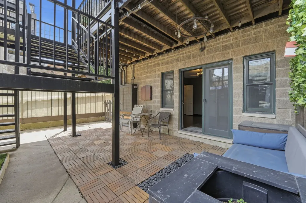 619 North Racine Avenue Chicago IL 60642
