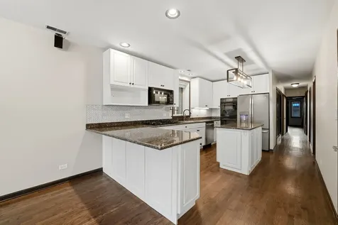 619 North Racine Avenue Chicago IL 60642