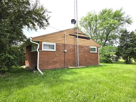 2335 North 30th Road Marseilles IL 61341