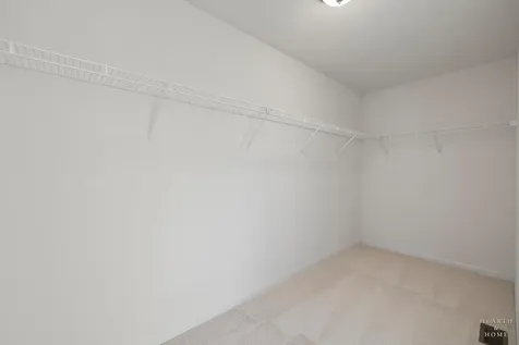 113 Valencia Parkway Gilberts IL 60136