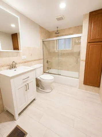 4552 South California Avenue Chicago IL 60632