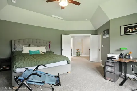 7350 Forest Hill Road Burr Ridge IL 60527