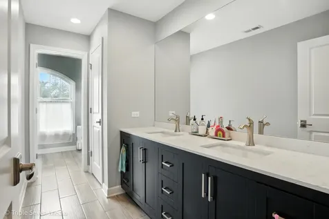 7350 Forest Hill Road Burr Ridge IL 60527