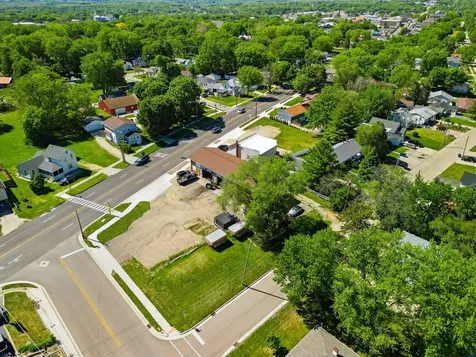 1114 South Galena Avenue Dixon IL 61021