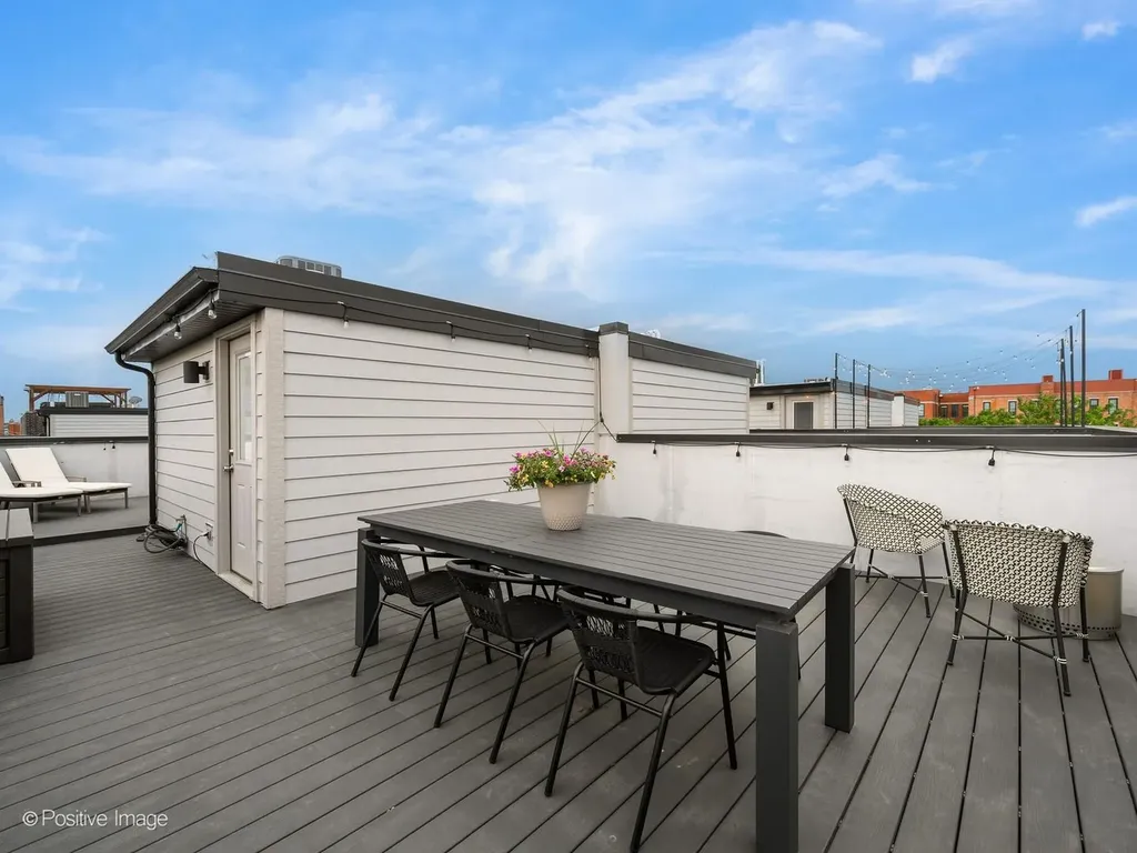 525 North Bishop Street Chicago IL 60642