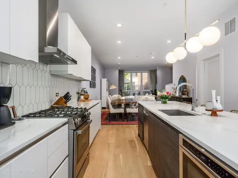 525 North Bishop Street Chicago IL 60642