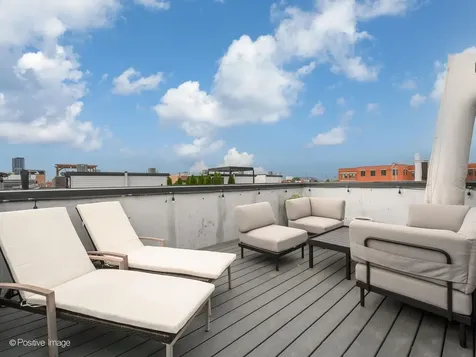 525 North Bishop Street Chicago IL 60642